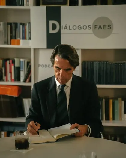 José María Aznar, expresidente del Gobierno de España, entrevistado por Alejandro Sánchez Martínez